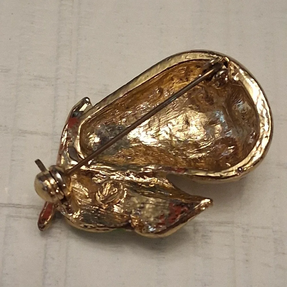 N/A gold tone